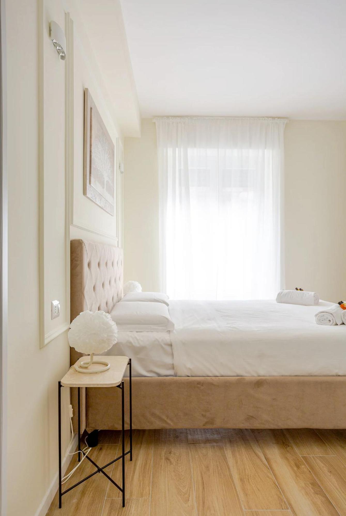 Champagne Suite Milano Екстер'єр фото